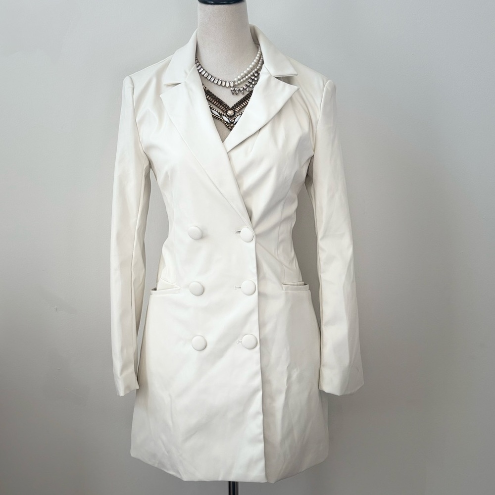 Anna Rae White Faux Leather Cutout Blazer Dress | NWT